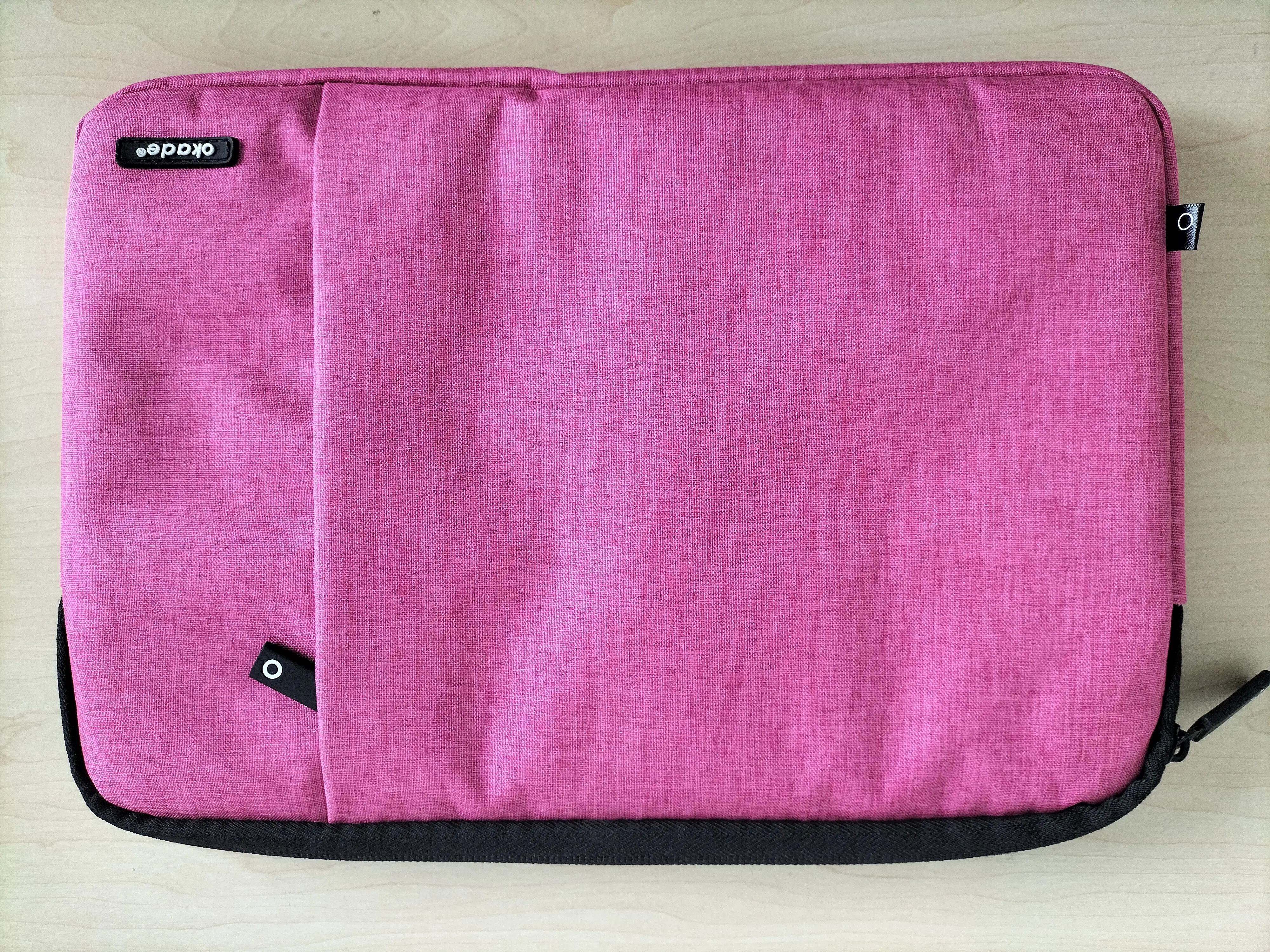OKADE Laptop/Tablet Tasche - 10 Zoll -11,6 Zoll verschiedene Farben: Pink, Schwarz
